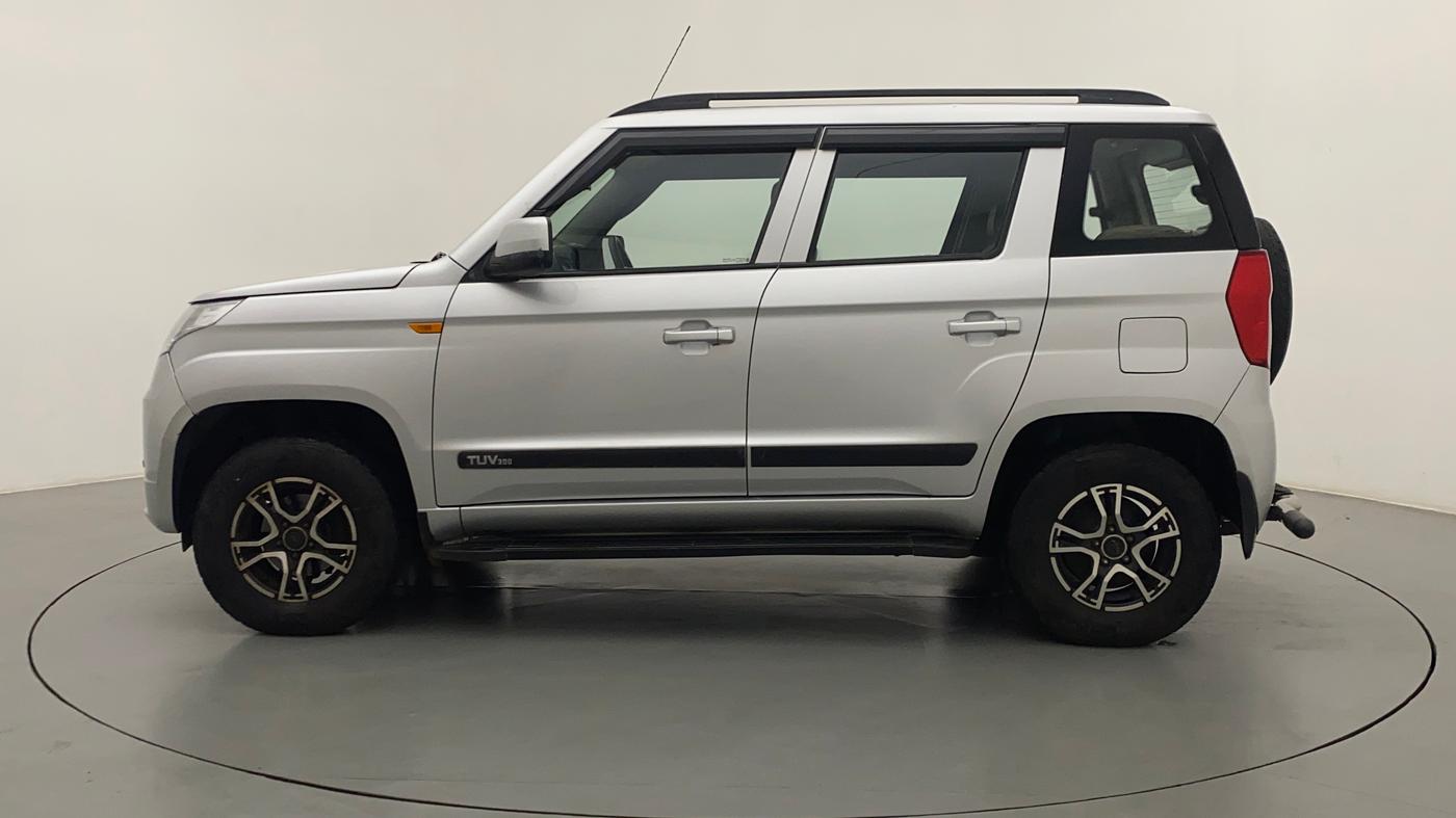 2017 Mahindra TUV300 T6 PLUS, Diesel, Manual, 56,865 km, Left Side