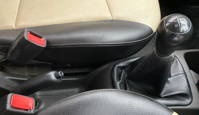 2014 Hyundai Eon D LITE PLUS, Petrol, Manual, 52,656 km, Gear Lever
