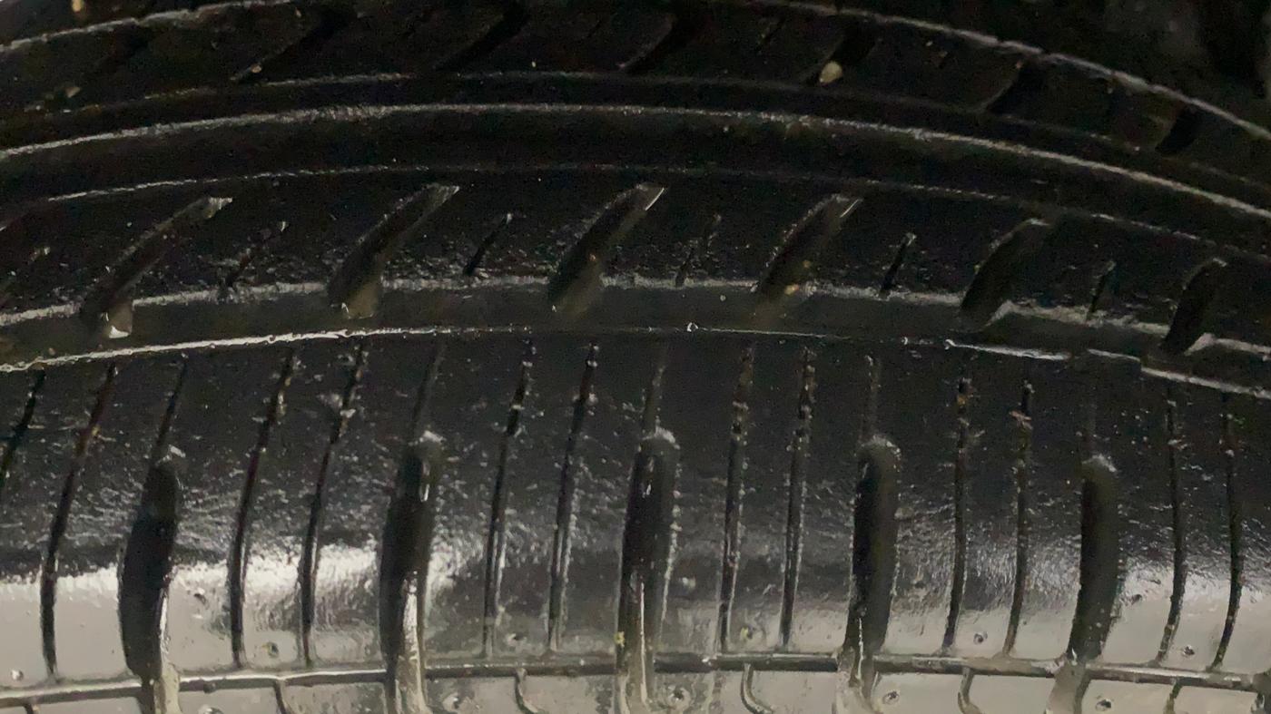 2019 Datsun Redi Go T(O) 1.0, Petrol, Manual, 25,042 km, Right Rear Tyre Tread