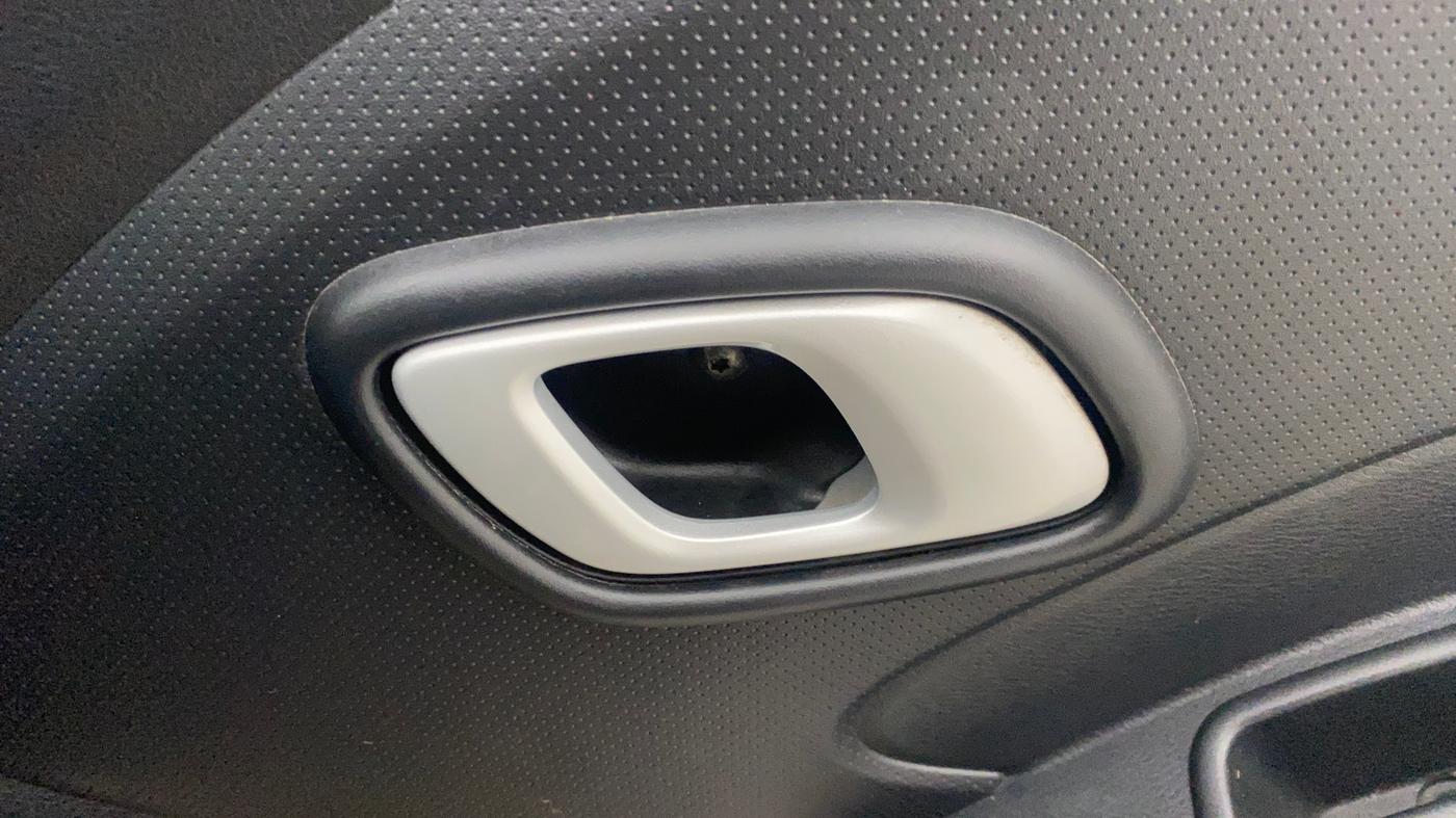 2019 Datsun Redi Go T(O) 1.0, Petrol, Manual, 25,042 km, Driver Side Door Panels Control