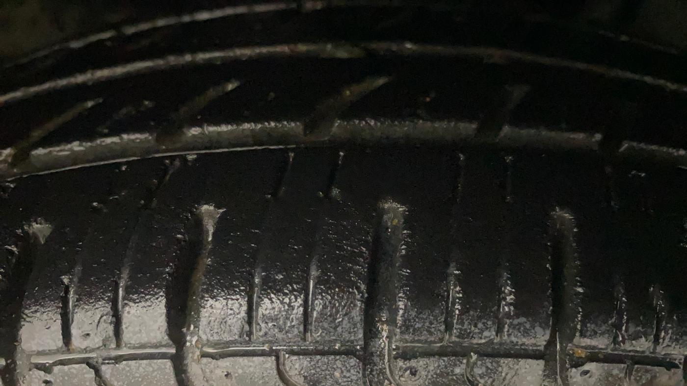 2019 Datsun Redi Go T(O) 1.0, Petrol, Manual, 25,042 km, Right Front Tyre Tread