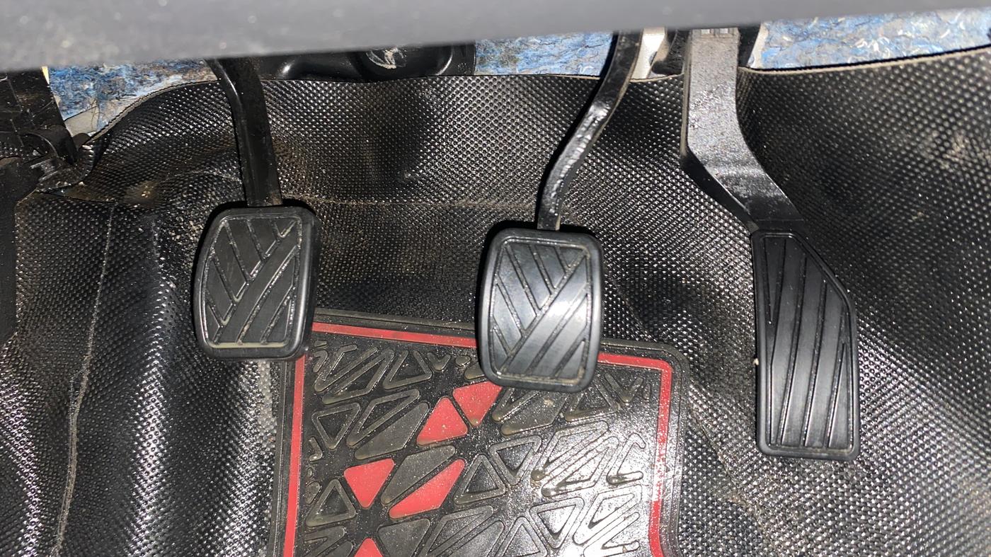 2019 Maruti Vitara Brezza VDI, Diesel, Manual, 33,533 km, Pedals