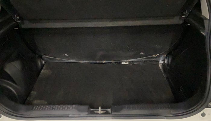 2020 Maruti Swift VXI, Petrol, Manual, 35,194 km, Boot Inside