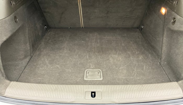 2014 Audi Q3 2.0 TDI MT S EDITION, Diesel, Manual, 68,457 km, Boot Inside