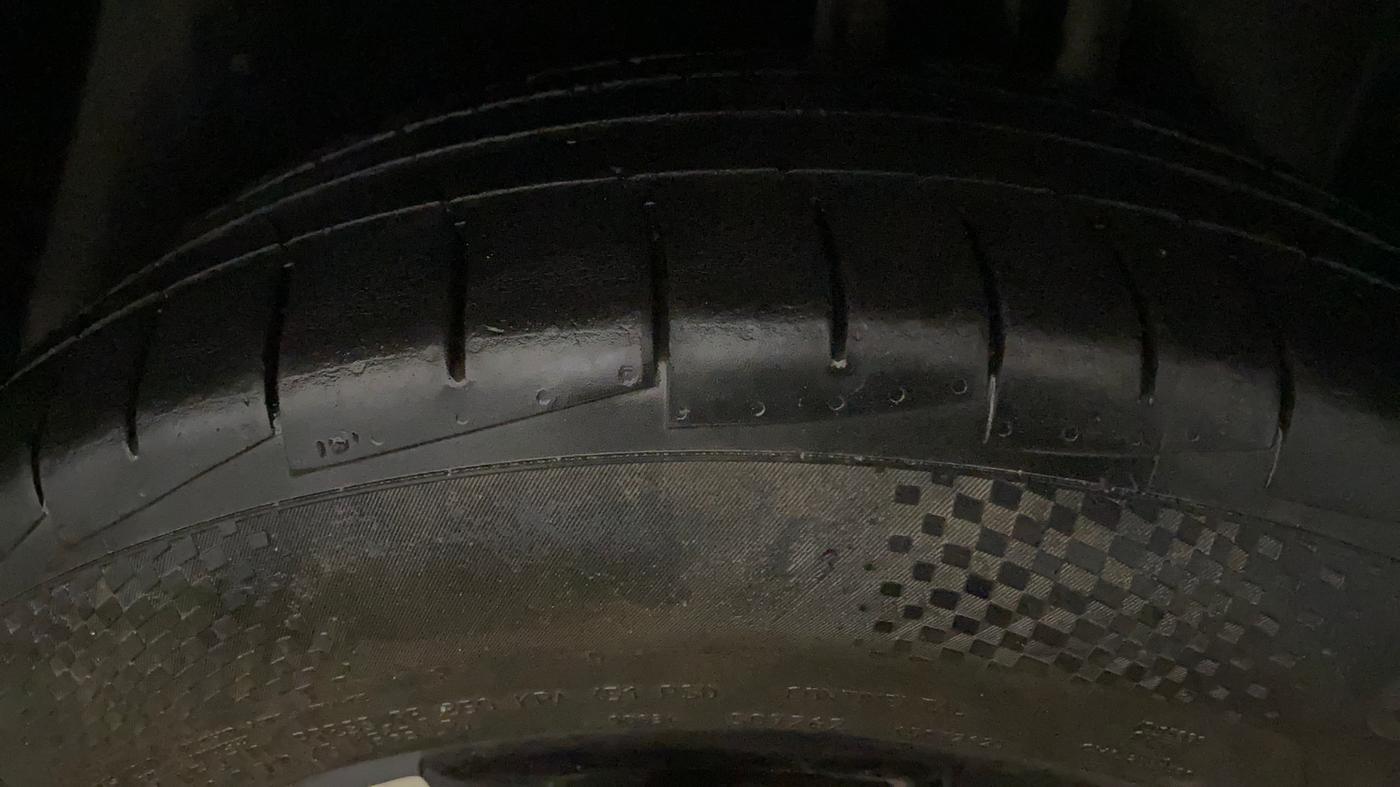 2020 MG HECTOR PLUS SHARP 1.5 PETROL TURBO DCT 6-STR, Petrol, Automatic, 38,946 km, Left Rear Tyre Tread