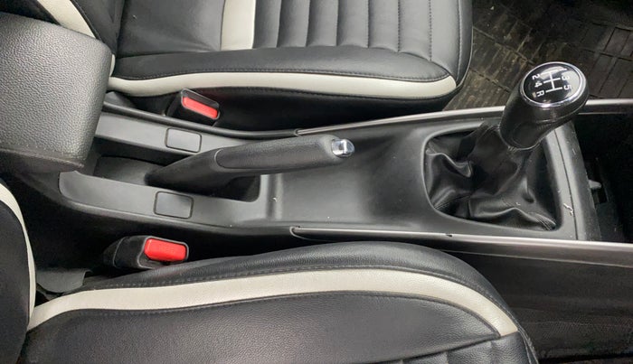 2021 Toyota Glanza G, Petrol, Manual, 37,179 km, Gear Lever