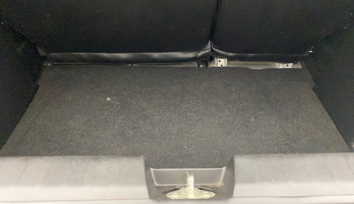 2021 Toyota Glanza G, Petrol, Manual, 37,179 km, Boot Inside