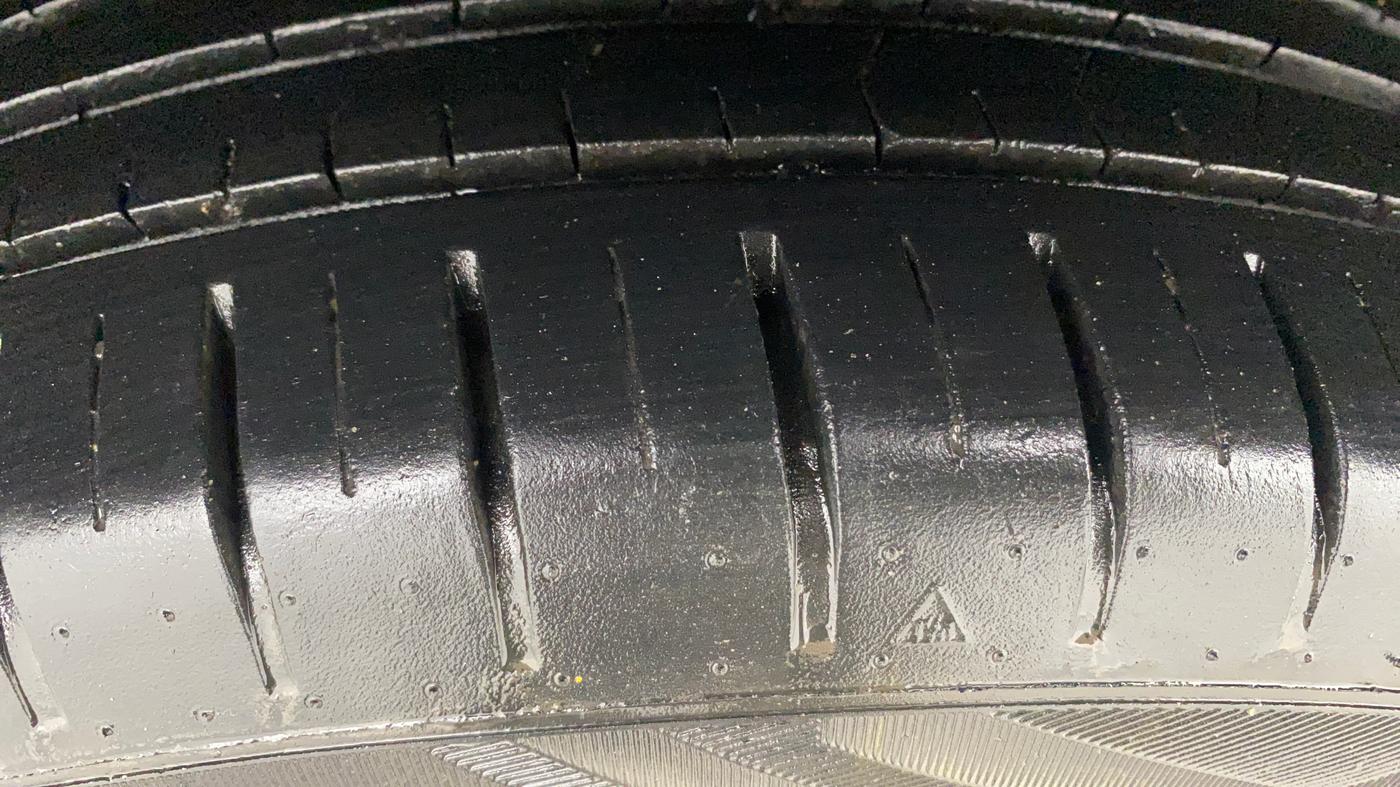2021 Toyota Glanza G, Petrol, Manual, 37,179 km, Right Rear Tyre Tread