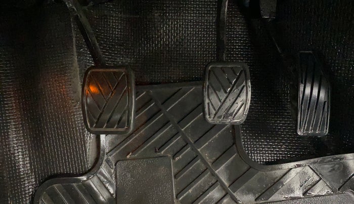 2021 Toyota Glanza G, Petrol, Manual, 37,179 km, Pedals