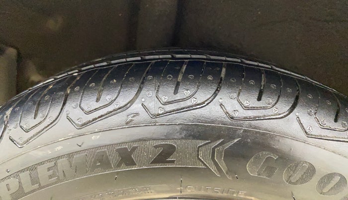 2015 Honda City 1.5L I-VTEC VX CVT, CNG, Automatic, 74,976 km, Right Rear Tyre Tread