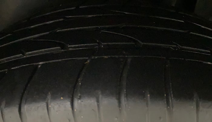 2019 Hyundai Creta SX (O) 1.6 PETROL, Petrol, Manual, 21,987 km, Left Rear Tyre Tread