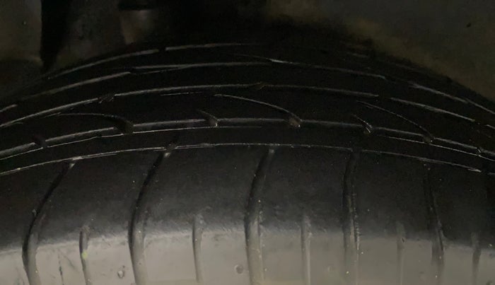 2019 Hyundai Creta SX (O) 1.6 PETROL, Petrol, Manual, 21,987 km, Right Rear Tyre Tread