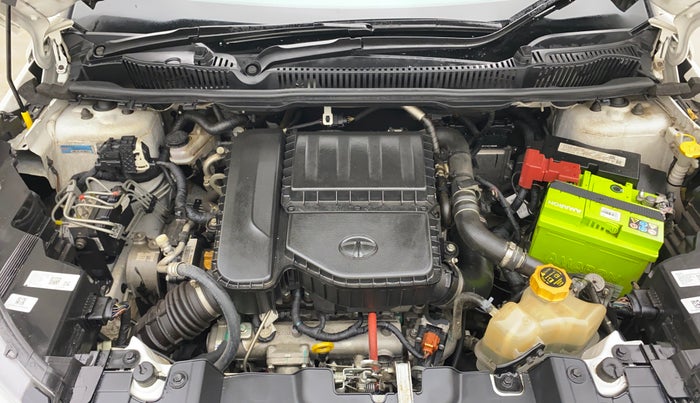 2022 Tata NEXON XZA PLUS DIESEL, Diesel, Automatic, 33,586 km, Engine View