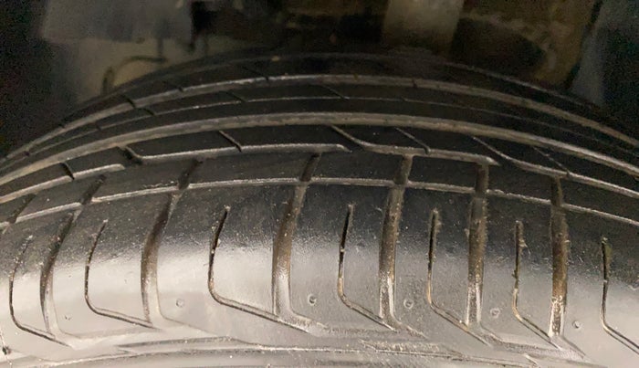 2017 Tata NEXON XZ PLUS DIESEL, Diesel, Manual, 53,609 km, Left Front Tyre Tread