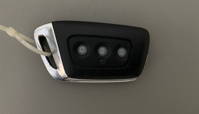 2021 MG HECTOR SHARP 1.5 PETROL CVT, Petrol, Automatic, 77,855 km, Key Close Up