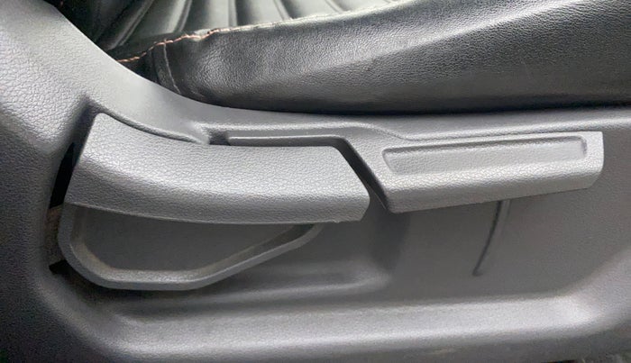 2019 Hyundai GRAND I10 NIOS MAGNA AMT 1.2 KAPPA VTVT, Petrol, Automatic, 43,440 km, Driver Side Adjustment Panel