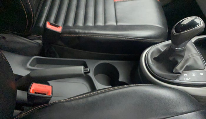 2019 Hyundai GRAND I10 NIOS MAGNA AMT 1.2 KAPPA VTVT, Petrol, Automatic, 43,440 km, Gear Lever