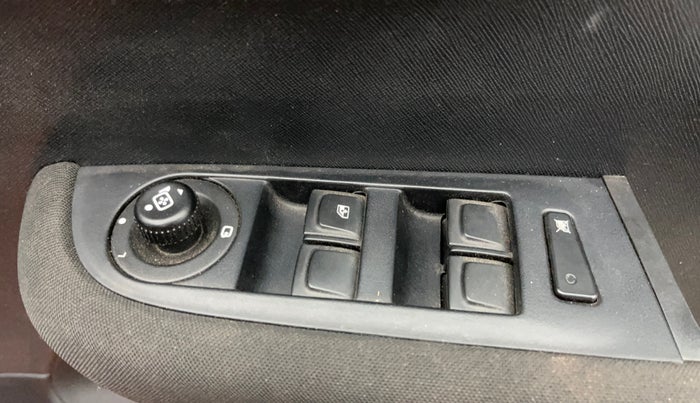 2024 Tata ALTROZ Racer R3, Petrol, Manual, 5,851 km, Driver Side Door Panels Control