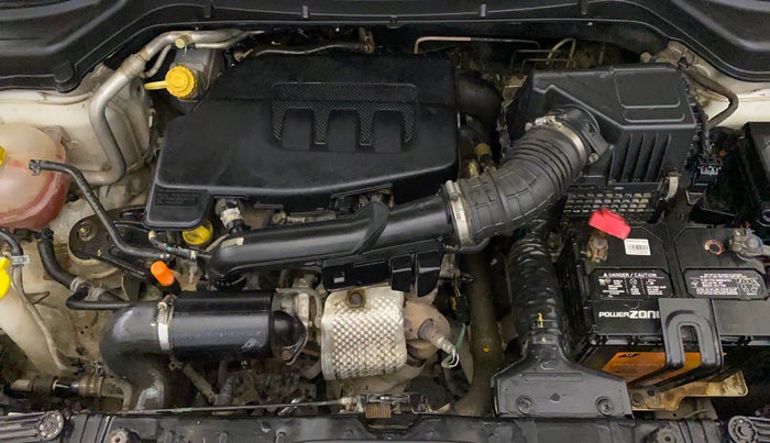 2019 Mahindra XUV300 W8 1.2 PETROL, Petrol, Manual, 73,413 km, Engine View