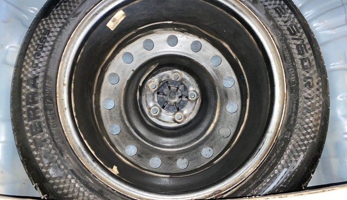 2019 Mahindra XUV300 W8 1.2 PETROL, Petrol, Manual, 73,413 km, Spare Tyre