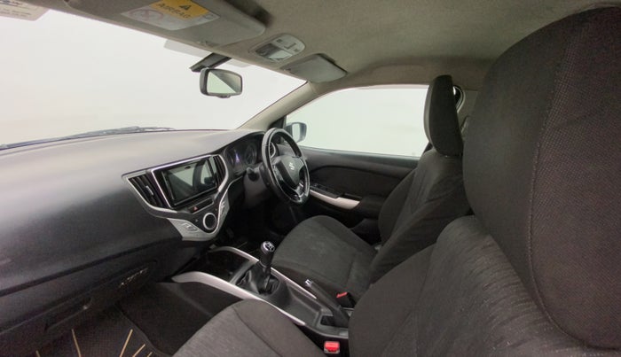2016 Maruti Baleno ALPHA DIESEL 1.3, Diesel, Manual, 89,837 km, Right Side Front Door Cabin