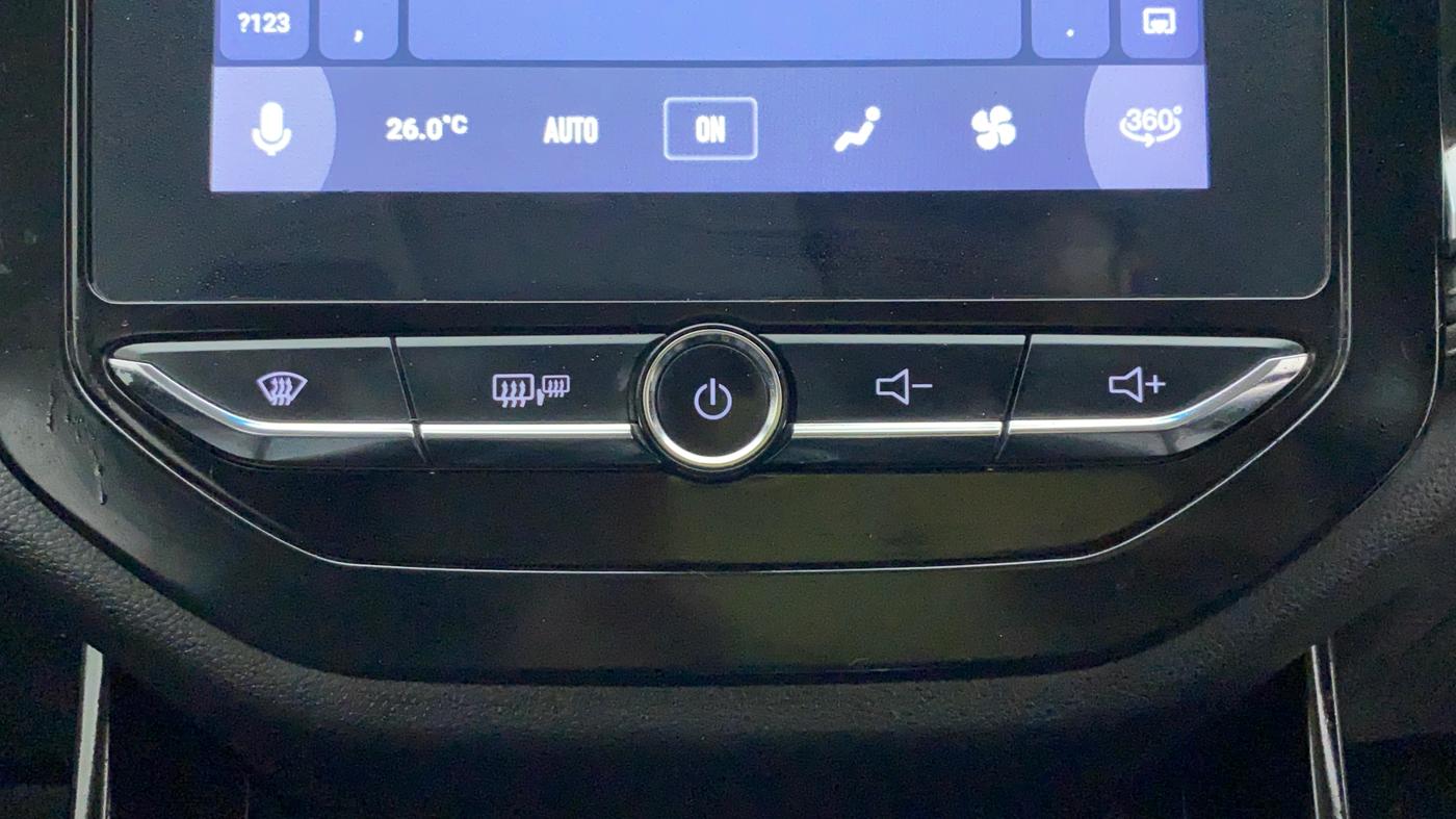 2019 MG HECTOR SHARP 2.0 DIESEL, Diesel, Manual, 33,306 km, Automatic Climate Control
