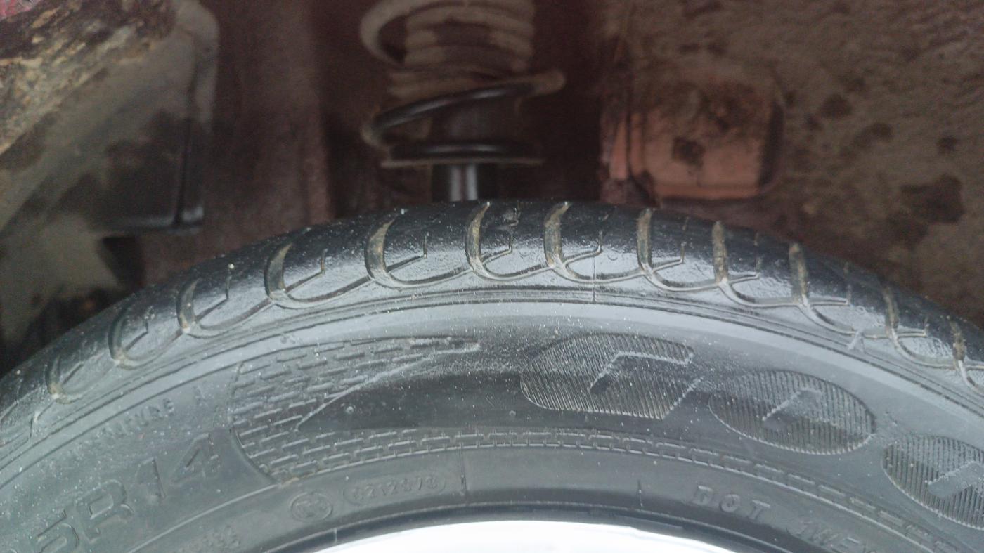 2018 Tata Tiago XT PETROL, Petrol, Manual, 45,406 km, Right Rear Tyre Tread