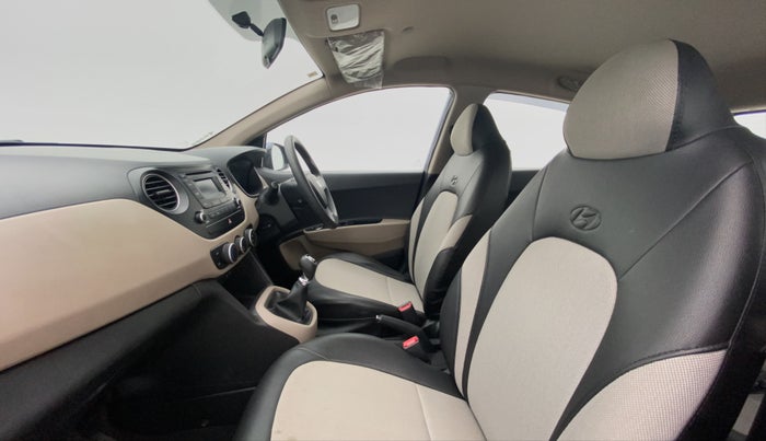 2015 Hyundai Grand i10 SPORTZ 1.2 KAPPA VTVT, Petrol, Manual, 16,870 km, Right Side Front Door Cabin
