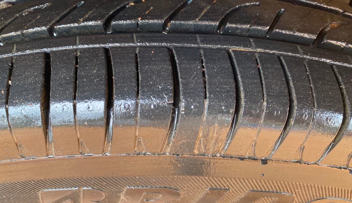 2018 Renault Kwid RXL, Petrol, Manual, 49,979 km, Right Front Tyre Tread