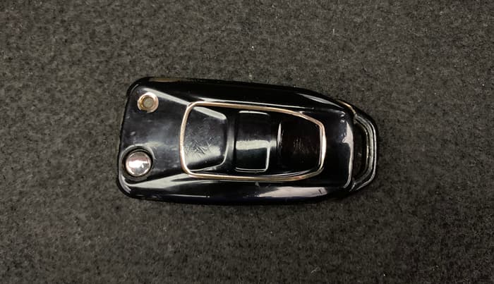 2018 Tata Tiago XZ PETROL, Petrol, Manual, 65,737 km, Key Close Up