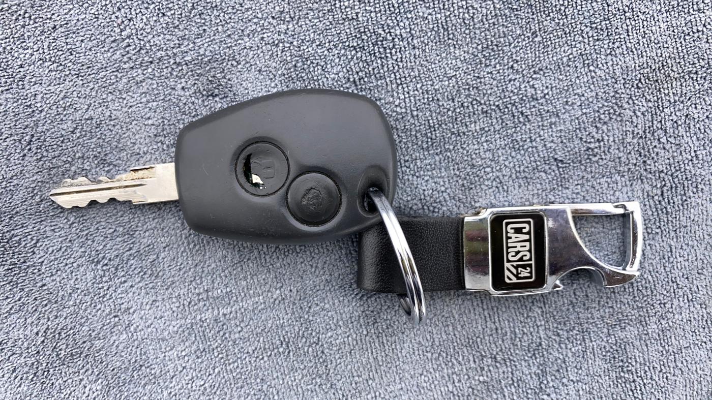 2014 Renault Duster RXL PETROL 104, Petrol, Manual, 52,771 km, Key Close Up