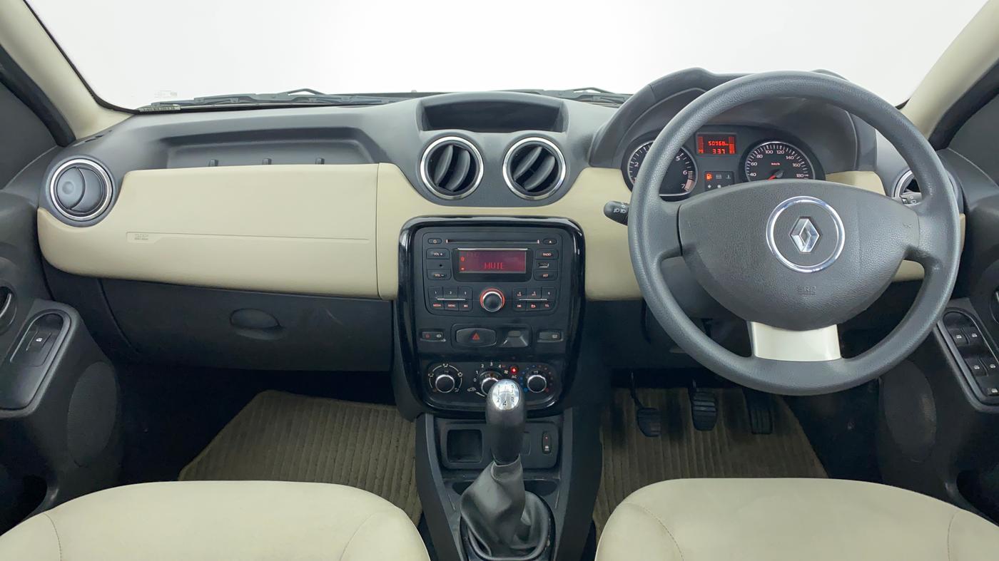 2014 Renault Duster RXL PETROL 104, Petrol, Manual, 52,771 km, Dashboard