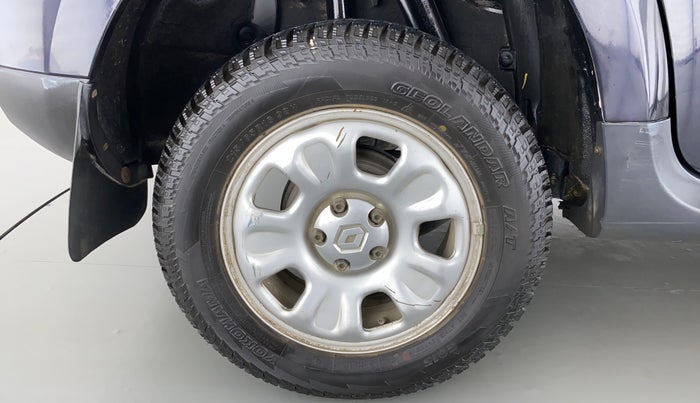 2014 Renault Duster RXL PETROL 104, Petrol, Manual, 52,771 km, Right Rear Wheel