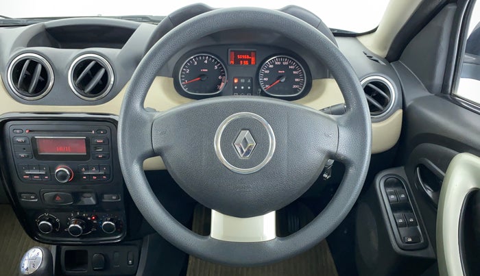2014 Renault Duster RXL PETROL 104, Petrol, Manual, 52,771 km, Steering Wheel Close Up