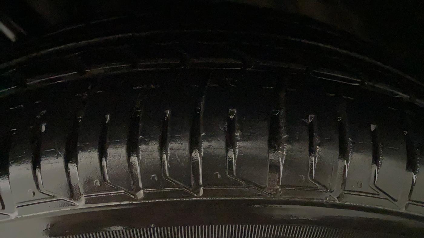 2022 Tata TIGOR XZ PLUS CNG, CNG, Manual, 5,837 km, Left Rear Tyre Tread