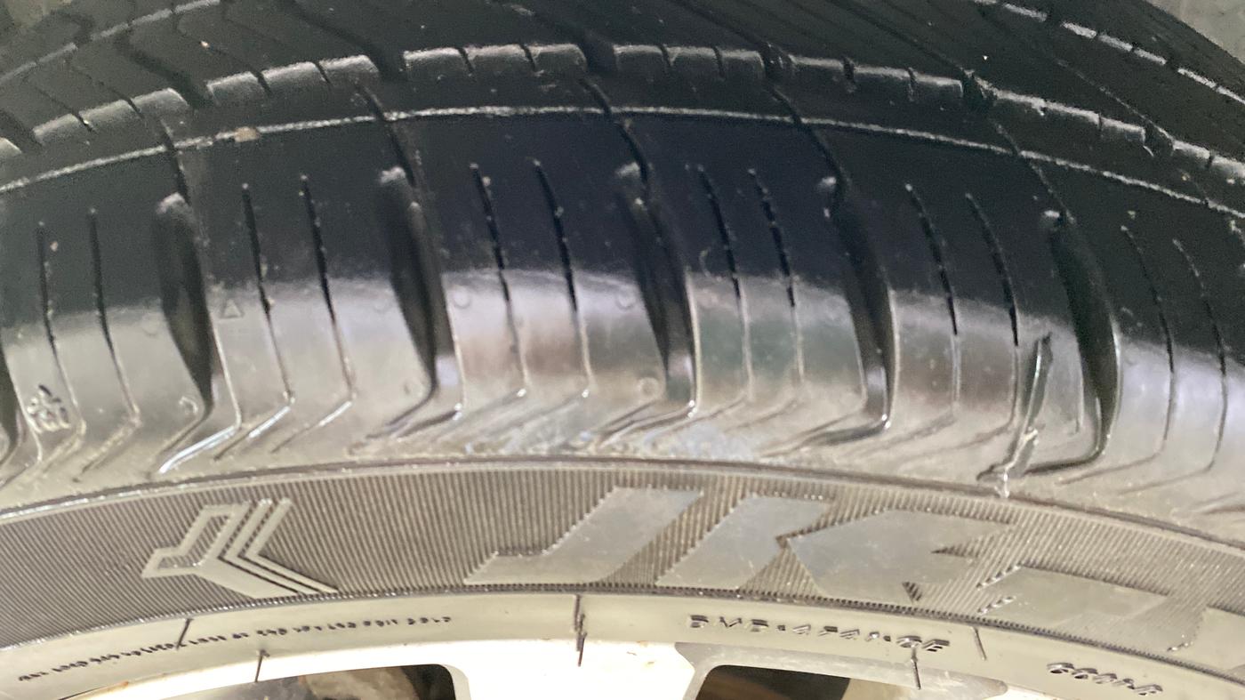 2021 Honda City 1.5L I-VTEC ZX CVT, Petrol, Automatic, 68,871 km, Left Front Tyre Tread