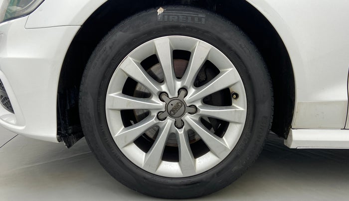 2015 Audi A6 2.0 TDI TECHNOLOGY, Diesel, Automatic, 77,736 km, Left Front Wheel