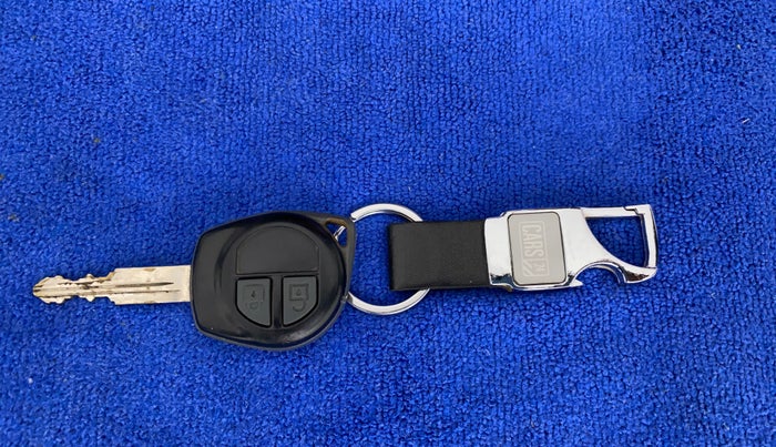 2019 Maruti Alto VXI, Petrol, Manual, 60,385 km, Key Close Up
