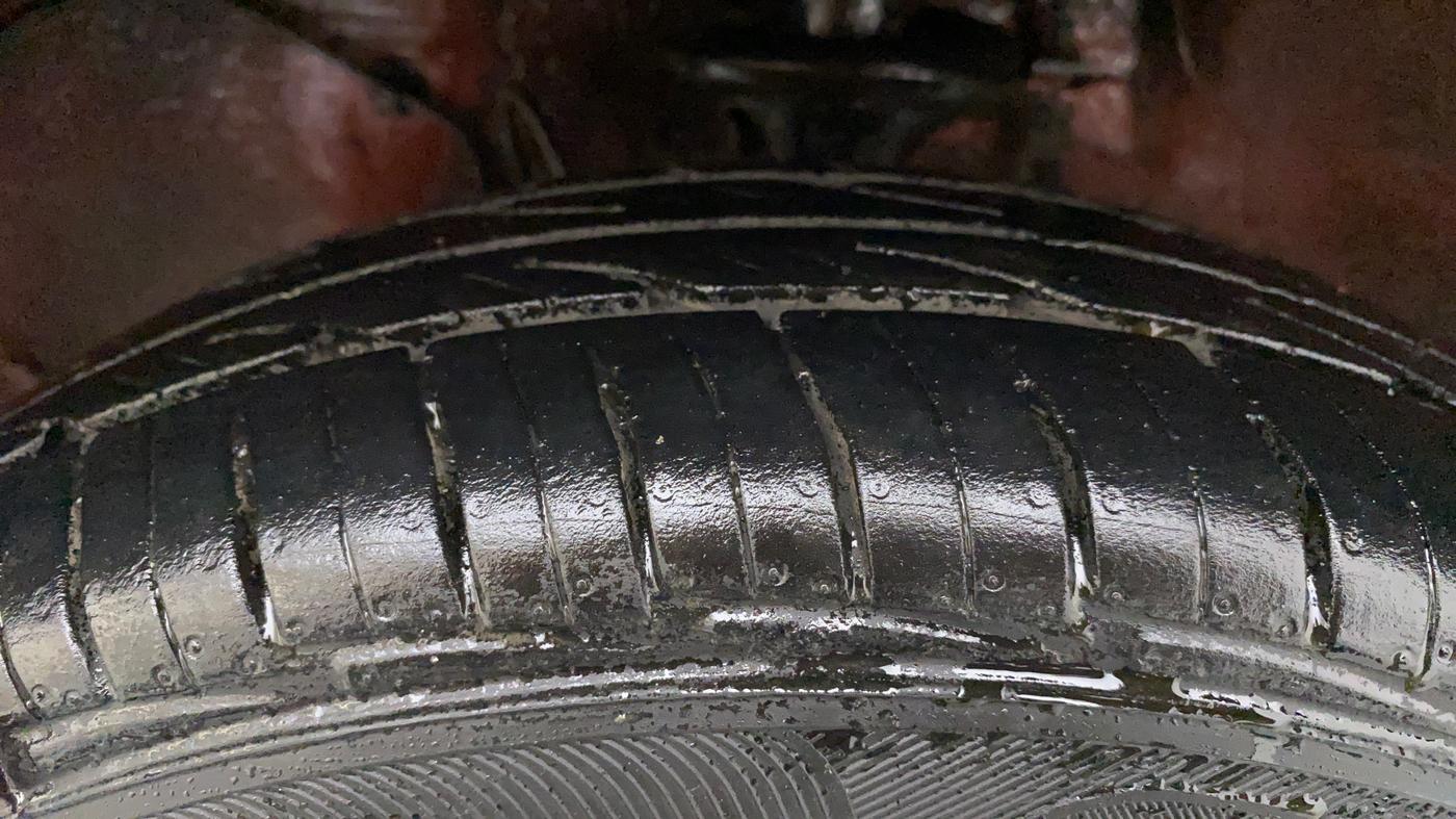 2019 Maruti Alto VXI, Petrol, Manual, 60,385 km, Left Front Tyre Tread