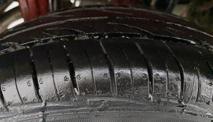 2019 Maruti Alto VXI, Petrol, Manual, 60,385 km, Right Rear Tyre Tread