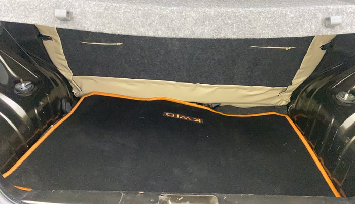 2017 Renault Kwid RXT 1.0 AMT (O), Petrol, Automatic, 13,156 km, Boot Inside