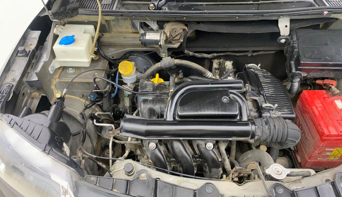 2017 Renault Kwid RXT 1.0 AMT (O), Petrol, Automatic, 13,156 km, Engine View - Right