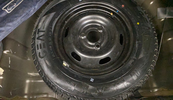 2017 Renault Kwid RXT 1.0 AMT (O), Petrol, Automatic, 13,156 km, Spare Tyre