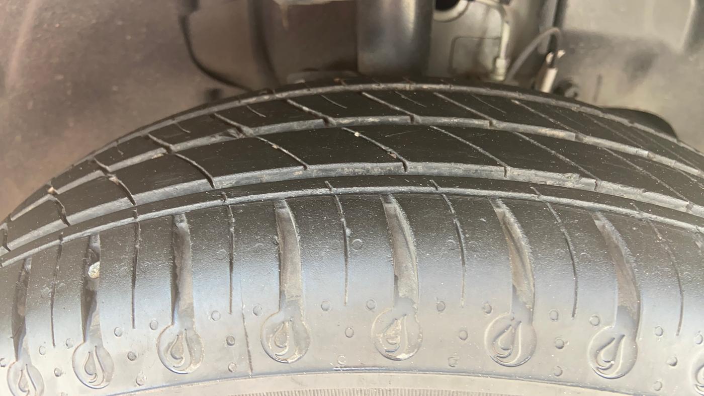 2025 Tata Tiago XM PETROL, Petrol, Manual, 12,894 km, Right Front Tyre Tread