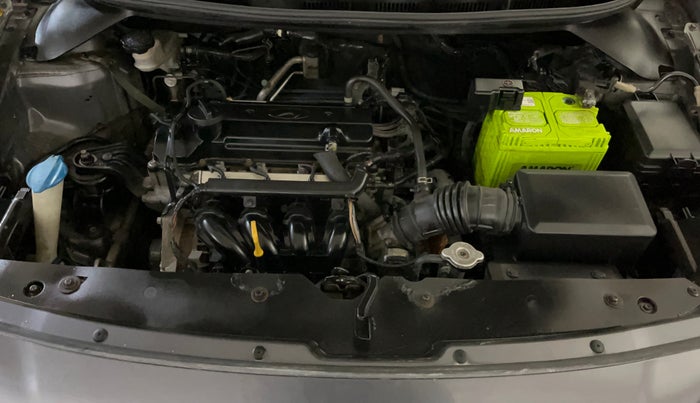 2017 Hyundai Elite i20 MAGNA EXECUTIVE 1.2, Petrol, Manual, 1,06,800 km, Engine View