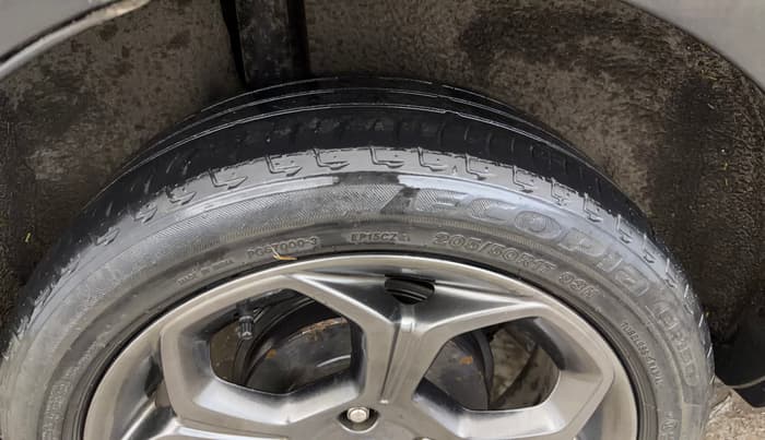 2019 Ford Ecosport TITANIUM 1.0L ECOBOOST SPORTS(SUNROOF), Petrol, Manual, 95,728 km, Right Rear Tyre Tread