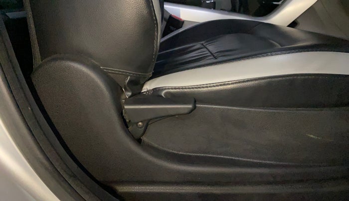 2018 Tata NEXON XT DIESEL, Diesel, Manual, 70,648 km, Driver Side Adjustment Panel