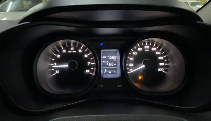2018 Tata NEXON XT DIESEL, Diesel, Manual, 70,648 km, Odometer Image