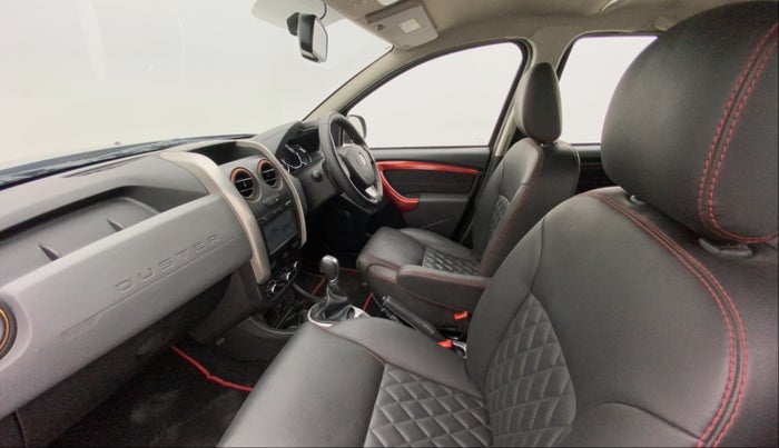 2018 Renault Duster RXS CVT, Petrol, Automatic, 17,139 km, Right Side Front Door Cabin