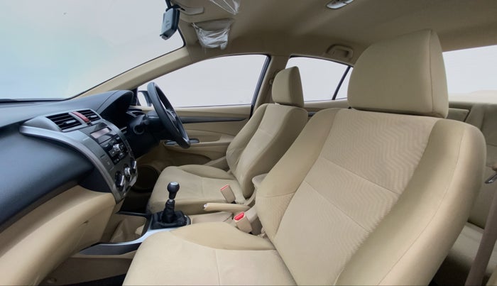 2013 Honda City 1.5L I-VTEC V MT, Petrol, Manual, 83,758 km, Right Side Front Door Cabin
